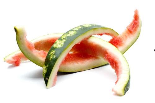吃瓜留下的皮,揭秘吃瓜留下的皮背后的秘密